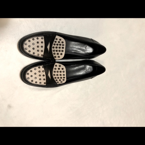 Michael Kors Leather Loafers. - Picture 10 of 10